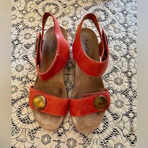 🔥Taos Carousel Open Toe Leather Wedge Sandals🔥